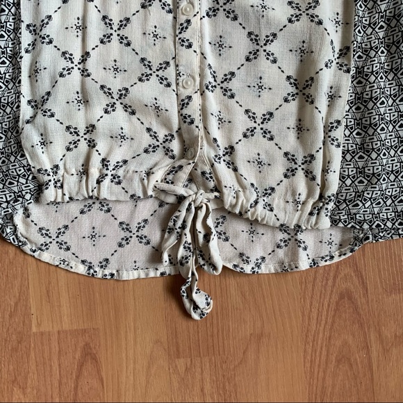 Lucky Brand Long Sleeve Blouse - Picture 3 of 4